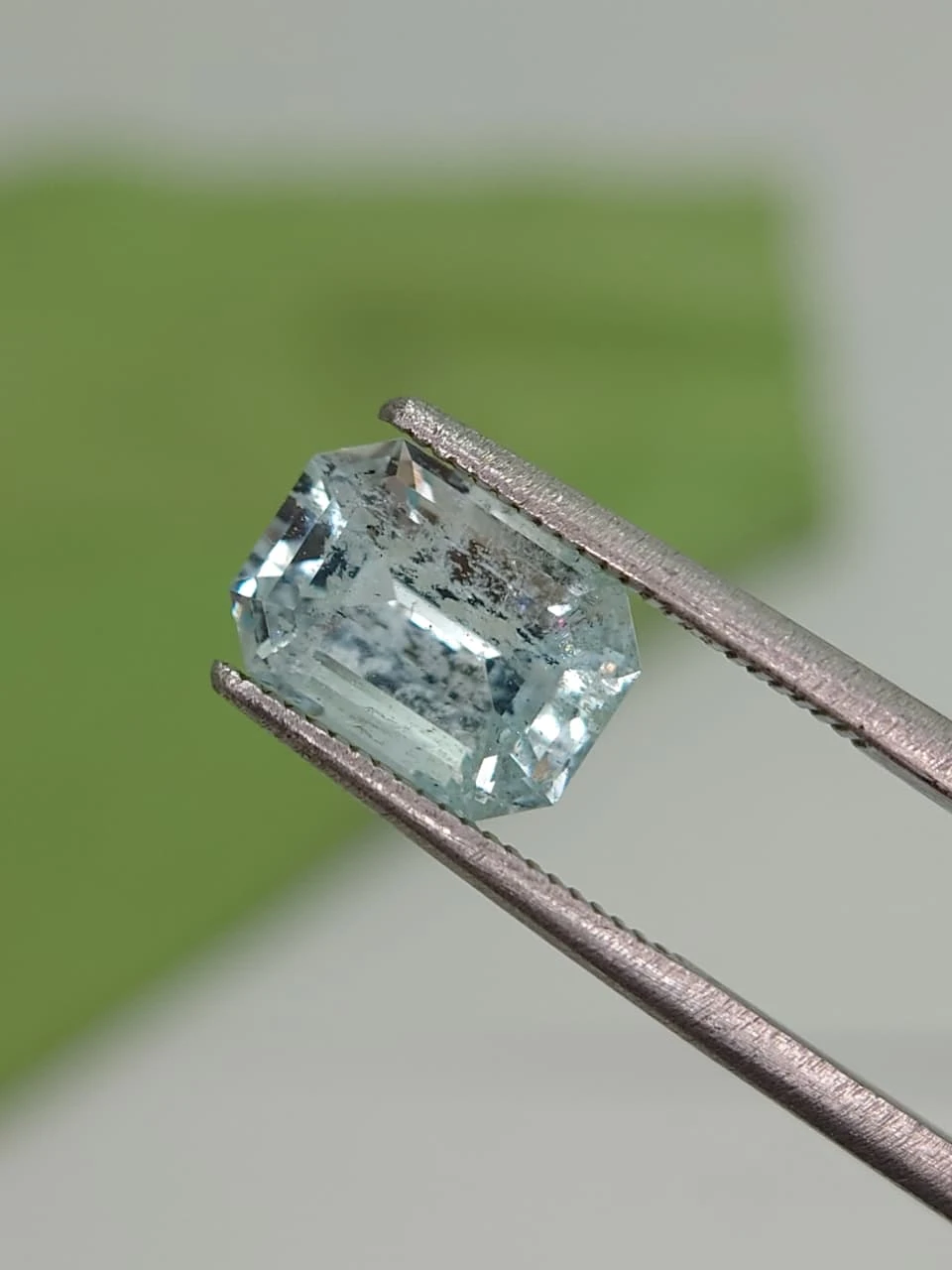 2.1ct Natural Emerald Faceted Aquamarrine from Pakistan — view 3